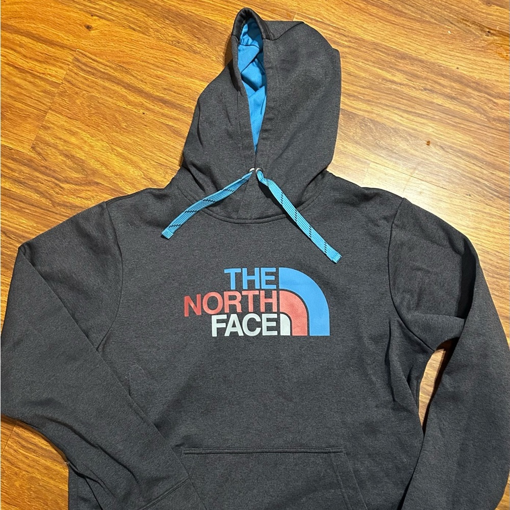 Men’s North Face Hoodie